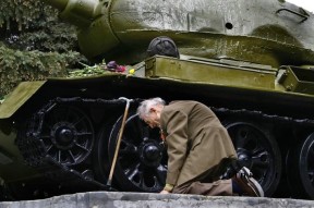 Soviet veteran is still grateful to his T34 which has sheltered him throughout WWII